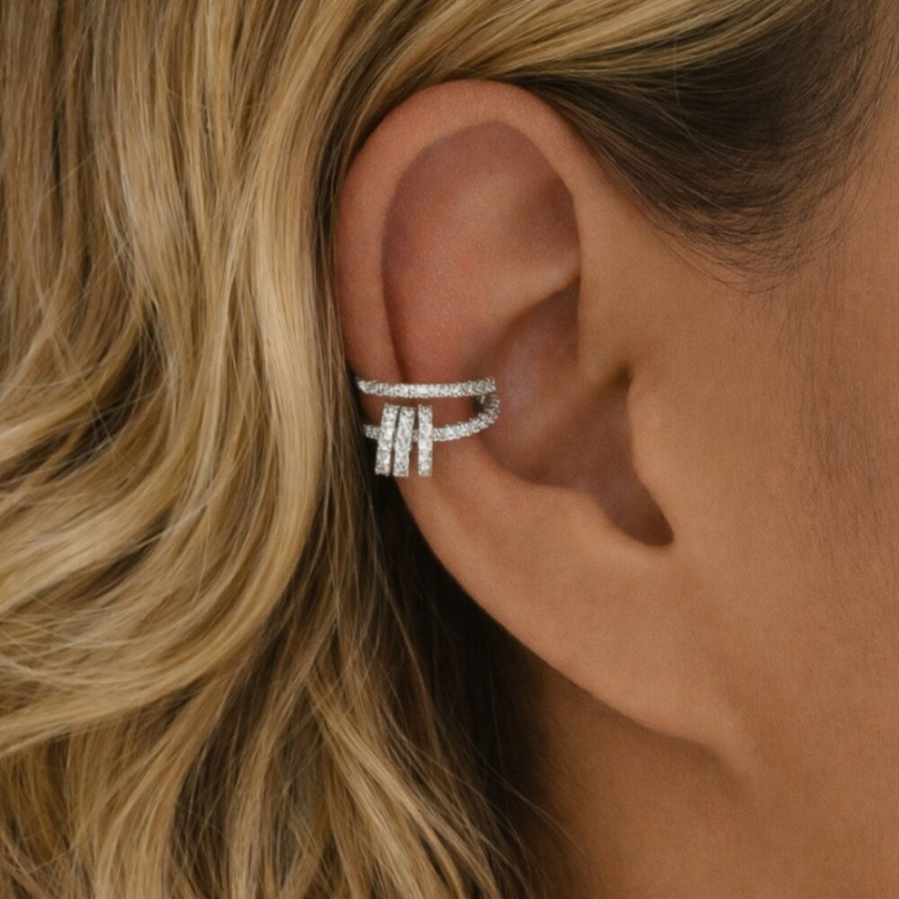 "Maren" Nailhead Ear Cuff